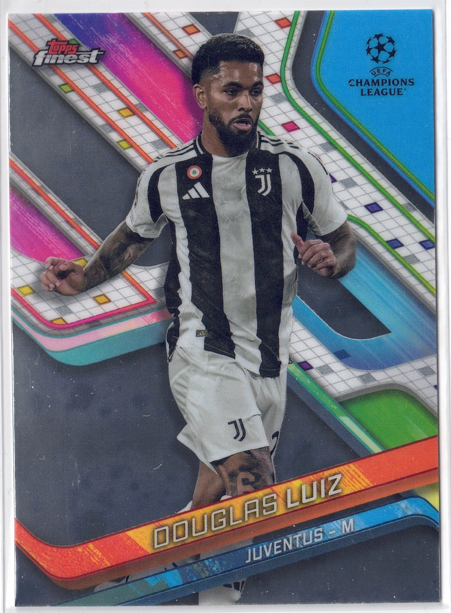 2024-25 Topps Finest #023 Douglas Luiz